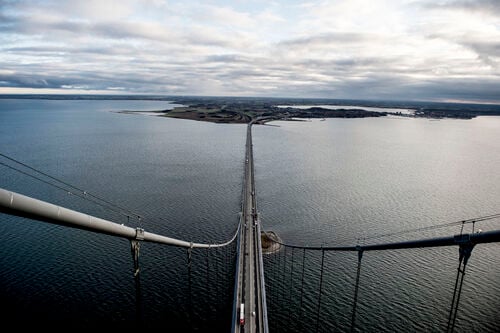 20180108-140353-4_webb